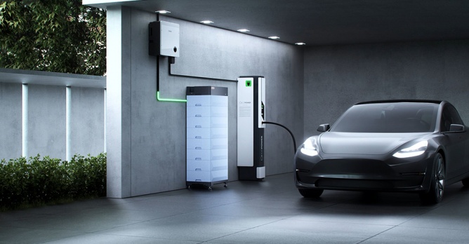 Tesla Powerwall 3 is unveiled, and competition in the residential energy storage market intensifies