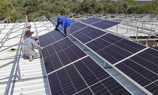 Ultimate Guide to Home Solar Battery Banks: Solutions, Selection, and Local Dealers