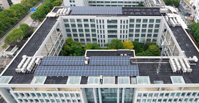 Power Through Outages: Choosing the Best Solar Energy Storage System