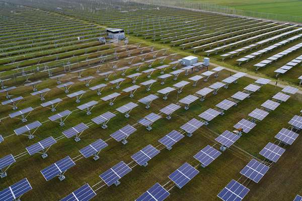 Ultimate Guide to Home Solar Battery Banks: Solutions, Selection, and Local Dealers