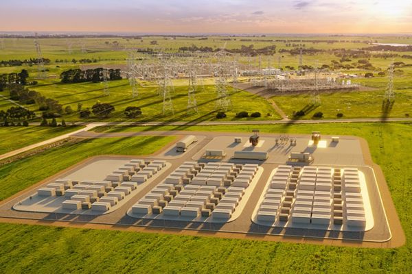 Power Through Outages: Choosing the Best Solar Energy Storage System