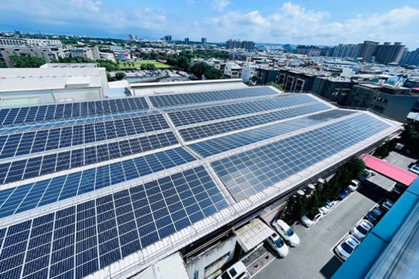 What Is a Solar Energy Storage System? Home