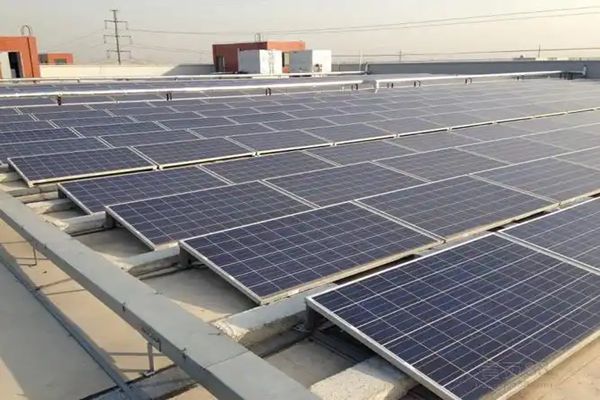 Maximize Solar Output: Premium Solar Roof Mounting Systems for Demanding Climates