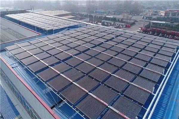 Roof Mounted Solar Panel System: Durable Brackets for Metal Roofs
