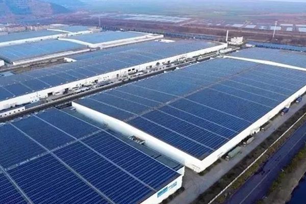 Industrial-Strength Solar Mounting: Maximize Your Roof Mounted Solar Panel System