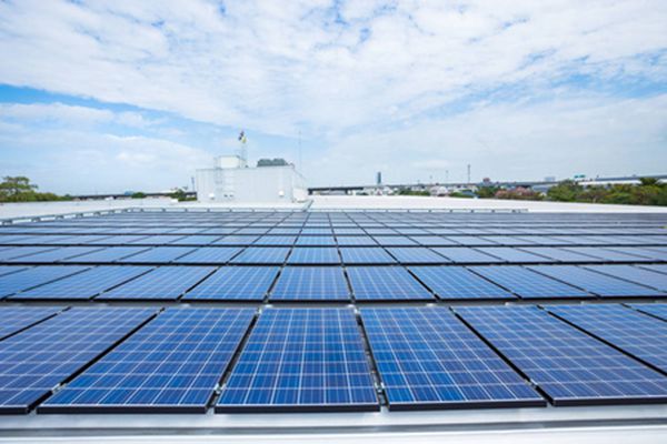 Maximize Solar ROI on Flat Roofs: Durable, Easy-Install Mounting Systems